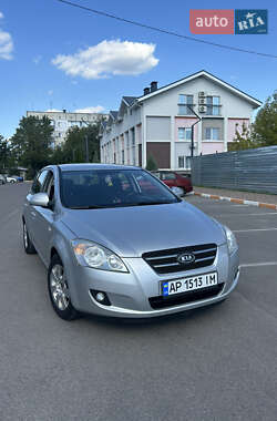 Kia Ceed  2008