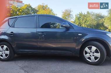 Kia Ceed  2007