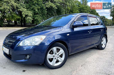 Kia Ceed  2008