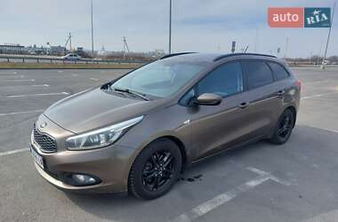 Kia Ceed  2013