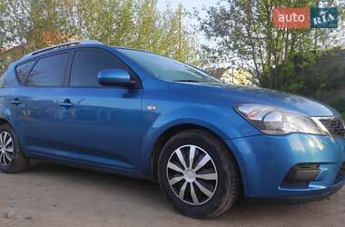Kia Ceed  2010