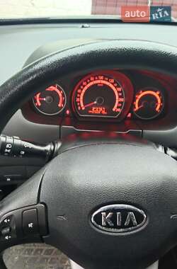 Kia Ceed  2009