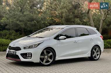 Kia Ceed  2012