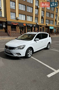 Kia Ceed  2010