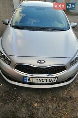 Kia Ceed  2015
