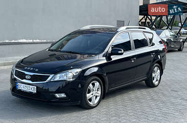 Kia Ceed  2010