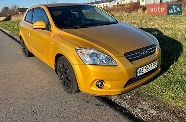 Kia Ceed  2008