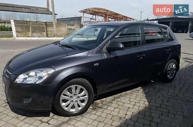 Kia Ceed  2008