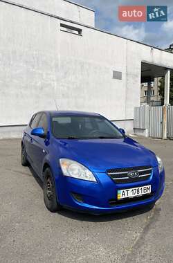 Kia Ceed  2008