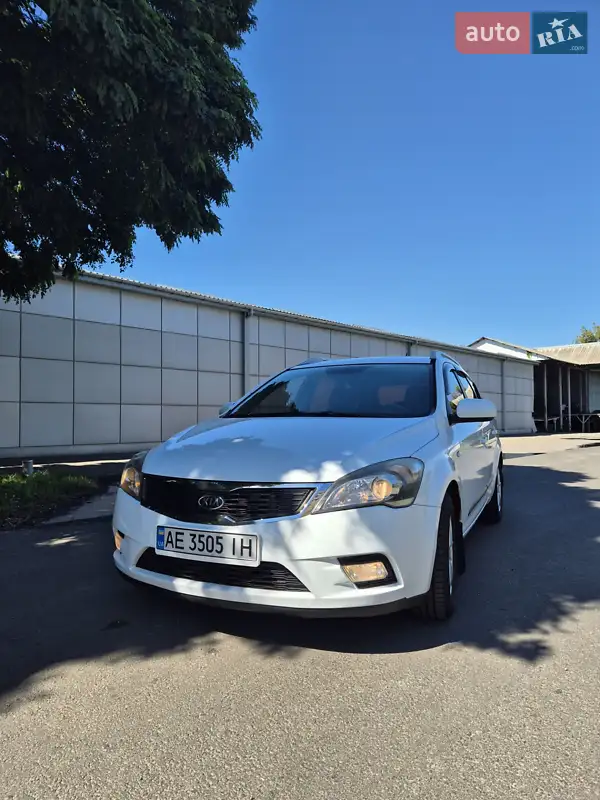 Kia Ceed 2012