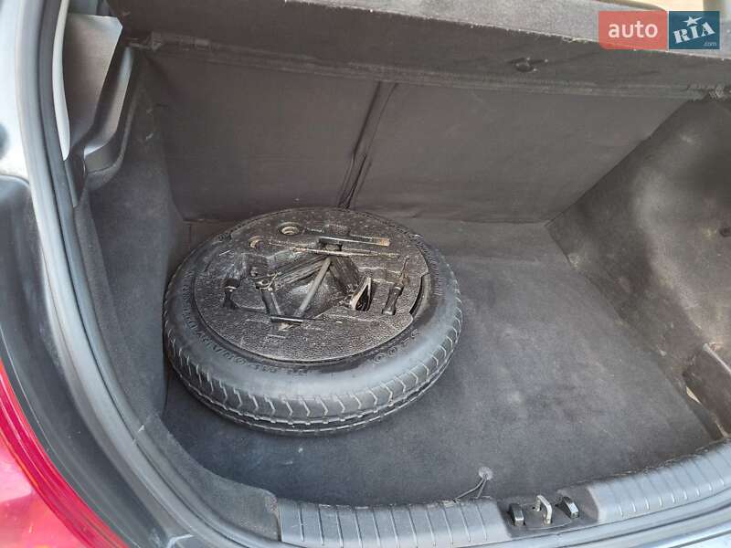 Хэтчбек Kia Ceed 2008 в Киеве