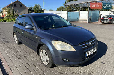 Kia Ceed  2008