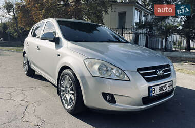 Kia Ceed  2007