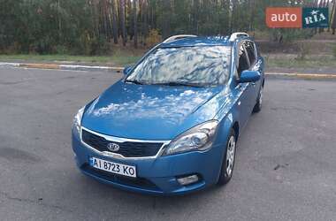 Kia Ceed  2010