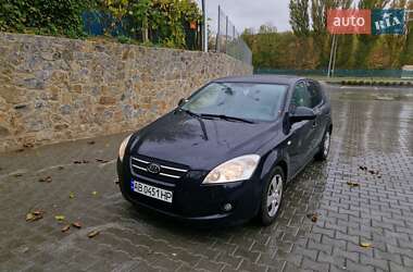 Kia Ceed  2008
