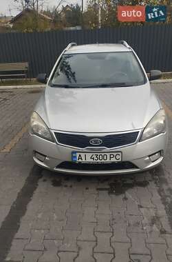 Kia Ceed  2010