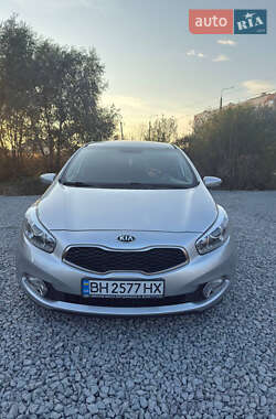 Kia Ceed  2013
