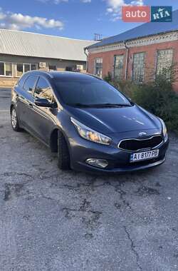 Kia Ceed  2013