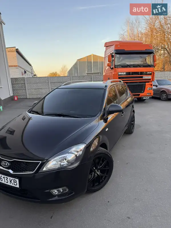 Kia Ceed 2012
