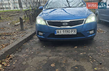 Kia Ceed  2009