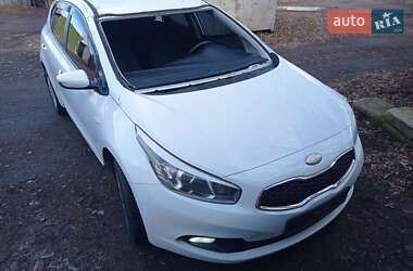 Kia Ceed  2013