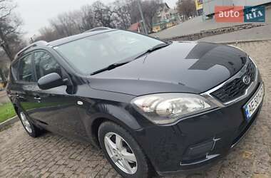 Kia Ceed  2009