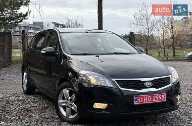 Kia Ceed 2011