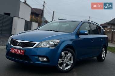 Kia Ceed  2011