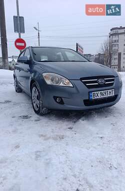 Kia Ceed  2007