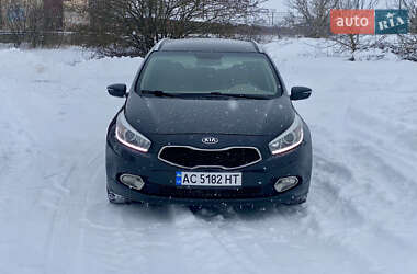 Kia Ceed  2013