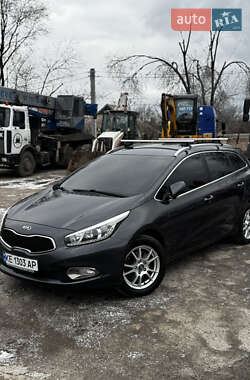 Kia Ceed  2013