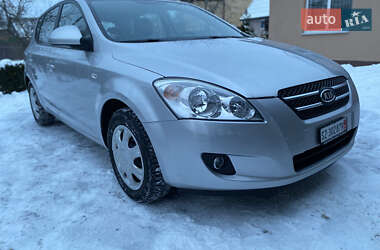 Kia Ceed  2008