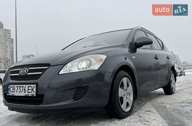 Kia Ceed  2008