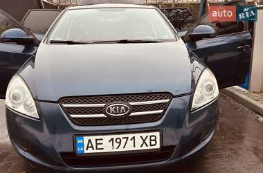 Kia Ceed  2008