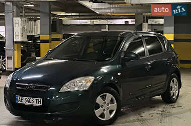 Kia Ceed  2009