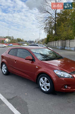 Kia Ceed  2009