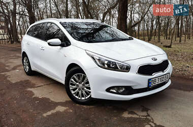 Kia Ceed  2013