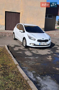 Kia Ceed  2013