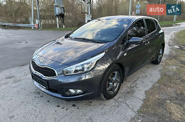 Kia Ceed  2013