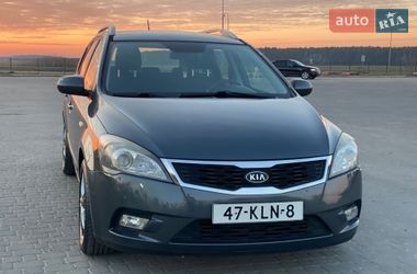 Kia Ceed  2010