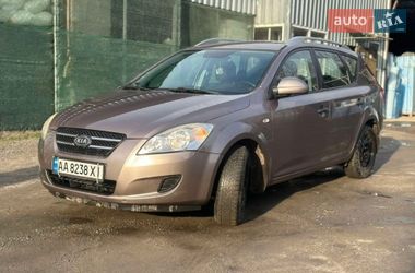 Kia Ceed  2009