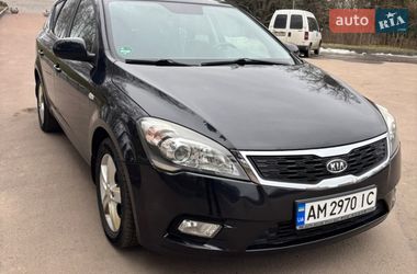 Kia Ceed  2009