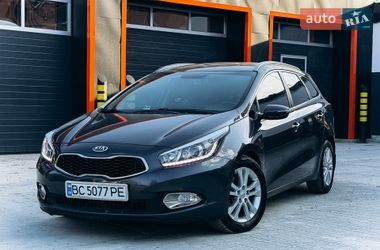 Kia Ceed  2013
