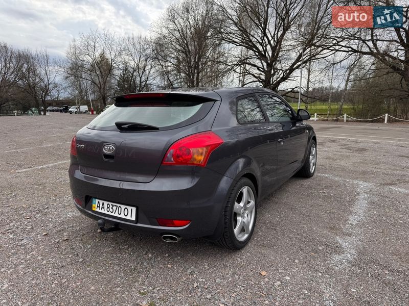 Хетчбек Kia Ceed 2009 в Козині