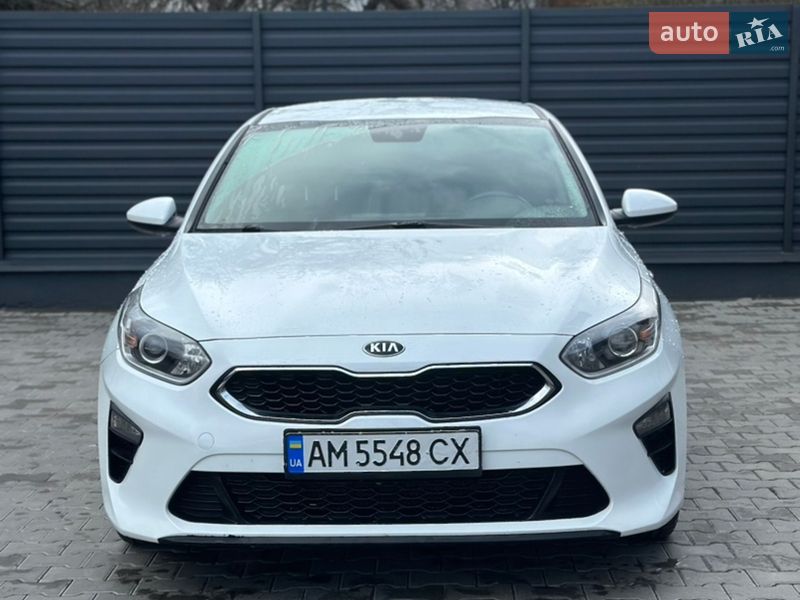 Хэтчбек Kia Ceed 2019 в Киеве