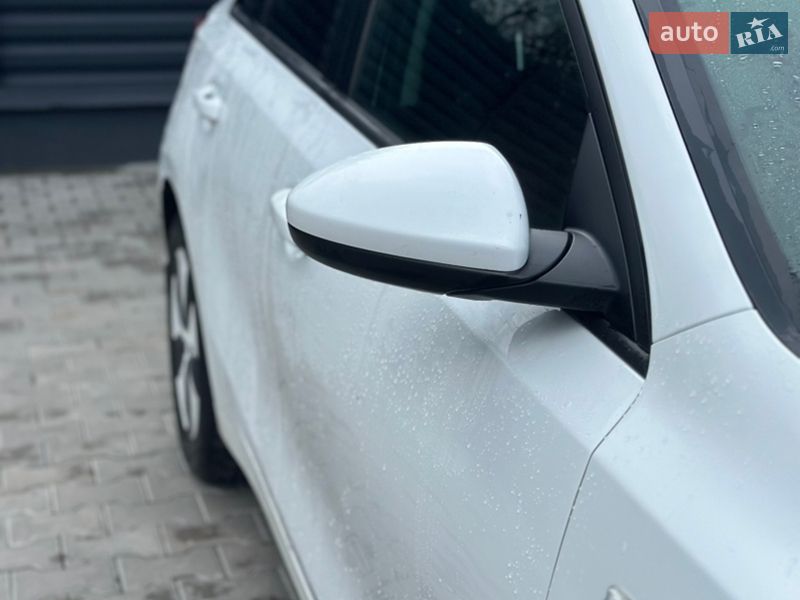 Хэтчбек Kia Ceed 2019 в Киеве