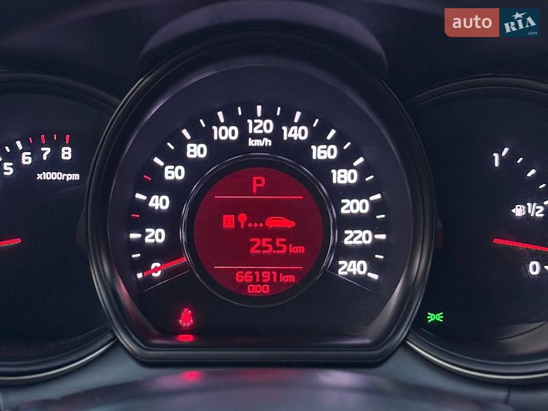 Хэтчбек Kia Ceed 2018 в Запорожье
