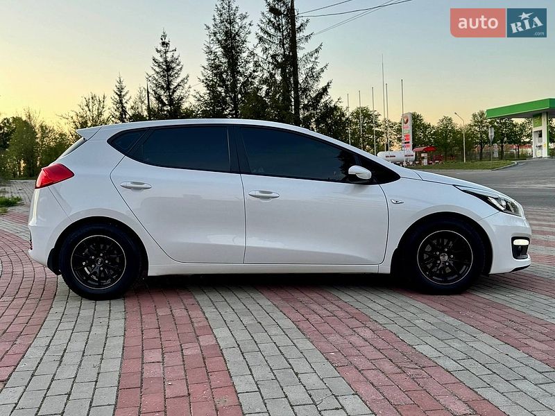 Хэтчбек Kia Ceed 2018 в Запорожье