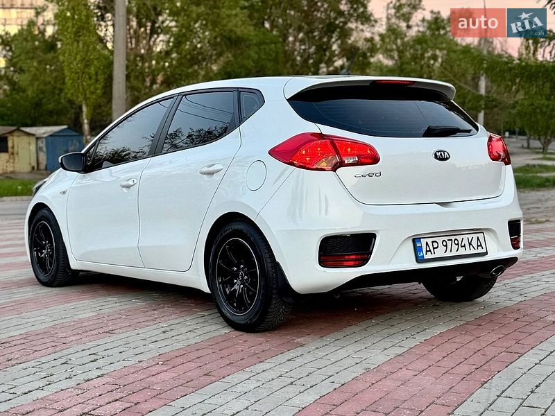 Хэтчбек Kia Ceed 2018 в Запорожье