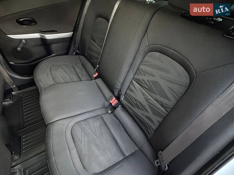 Хэтчбек Kia Ceed 2018 в Запорожье